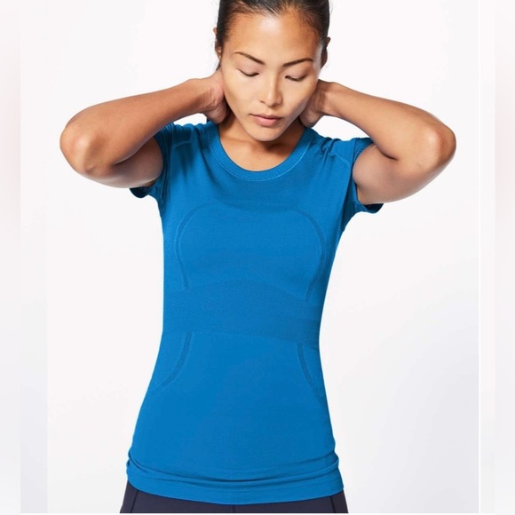 Lululemon Athletica Swiftly Tech Short Sleeve Crew size 6 - Picture 4 of 5